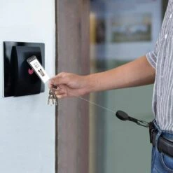 BARES Porte Badge Enrouleur Retractable,Rétractable Robuste Rétractable Porte-clés,Badge Retractable,Retractable Key Chain,Clip Porte Badge,Bobine Rétractable -Equipement antichute Soldes 56058059 5