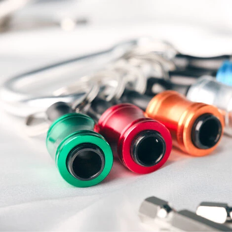 LIFCAUSAL 1/4 Pouces Tige Hexagonale En Alliage D'aluminium Tournevis Porte-embouts Barre D'extension Perceuse Vis Adaptateur Changement Porte-clés Portable (10PC Couleur Avec Mousqueton Argenté) 5 LIFCAUSAL 1/4 Pouces Tige Hexagonale En Alliage D'aluminium Tournevis Porte-embouts Barre D'extension Perceuse Vis Adaptateur Changement Porte-clés Portable (10PC Couleur Avec Mousqueton Argenté) – Image 3