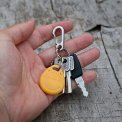 MèREÉTERNEL Clip Mousqueton, Mousqueton à Ressort En Alliage D'aluminium, Clip Porte-clés Mousqueton Pour Les Activités De Plein Air, Telles Que Le Camping, L'escalade, La Pêche, La Randonnée ,1 Pièce Ternel -Equipement antichute Soldes 67550055 3